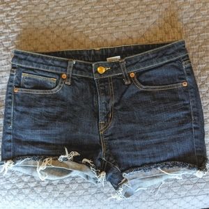 uniqlo denim cutoff shorts